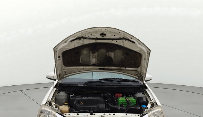 2013 Toyota Etios Liva GD, Diesel, Manual, 1,19,066 km, Open Bonet