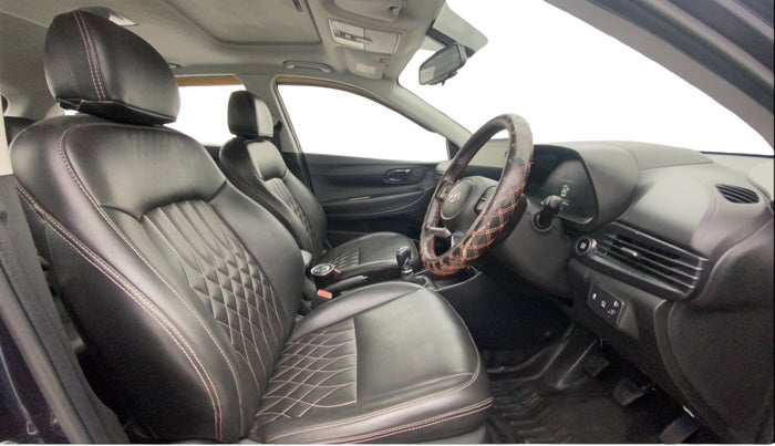 2021 Hyundai NEW I20 ASTA (O) 1.5 CRDI MT, Diesel, Manual, 89,972 km, Right Side Front Door Cabin