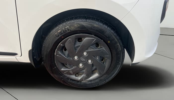 2019 Hyundai NEW SANTRO Sportz AMT SE, CNG, Automatic, 49,470 km, Right Front Wheel