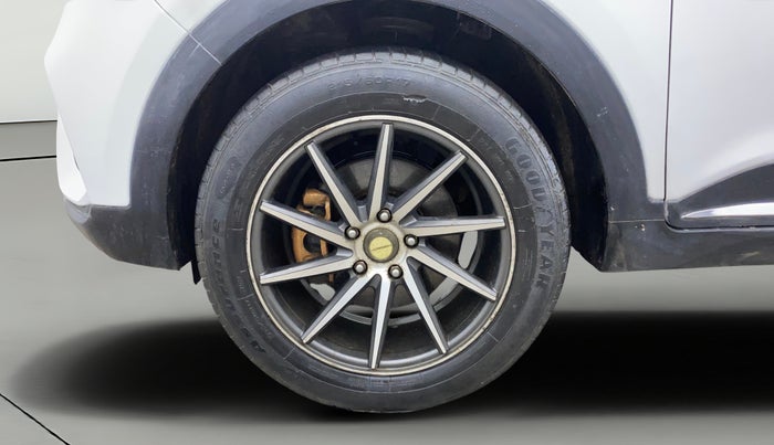 2017 Hyundai Creta E PLUS 1.6 PETROL, Petrol, Manual, 66,782 km, Left Front Wheel
