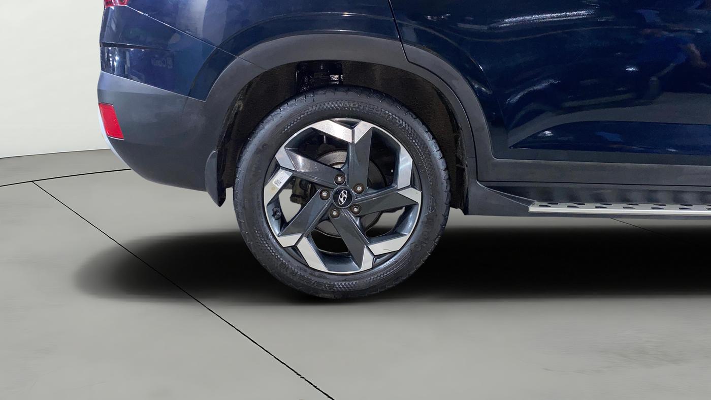 2021 Hyundai ALCAZAR 2.0 SIGNATURE (O) AT 7STR, Petrol, Automatic, 13,147 km, Right Rear Wheel