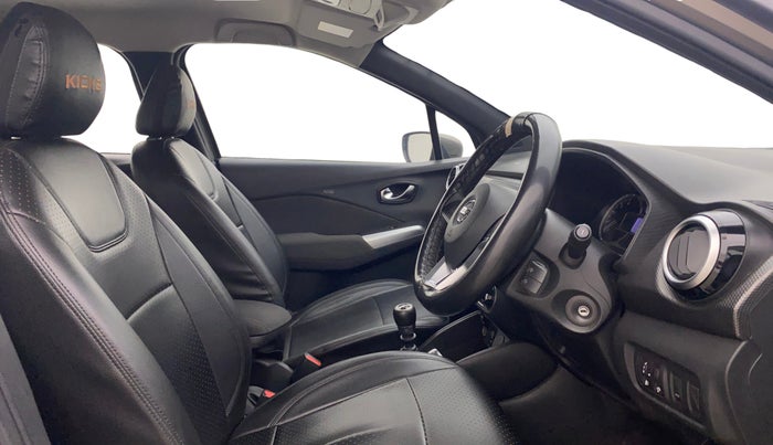 2019 Nissan Kicks XV DIESEL, Diesel, Manual, 48,512 km, Right Side Front Door Cabin