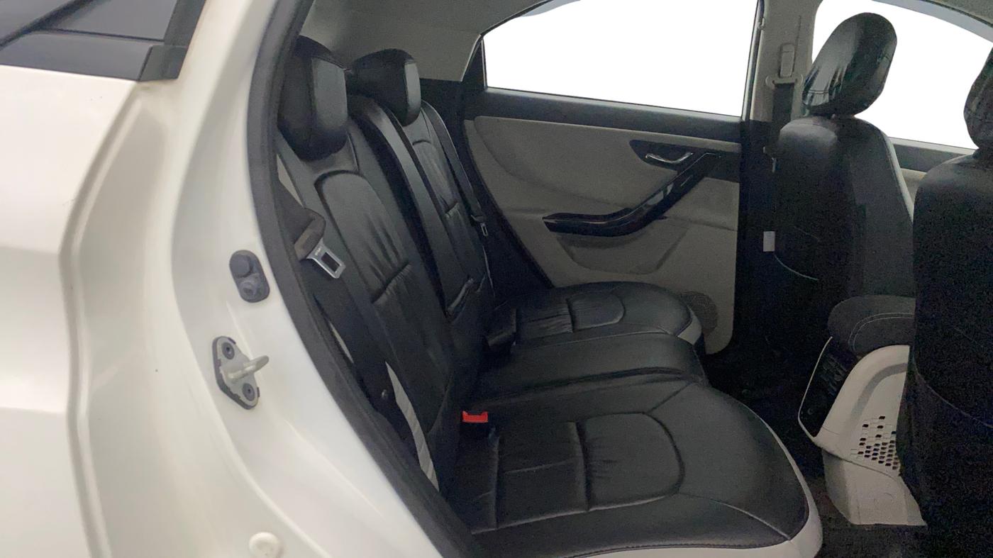 2022 Tata NEXON XZ PLUS PETROL, Petrol, Manual, 20,033 km, Third Seat Row ( optional )