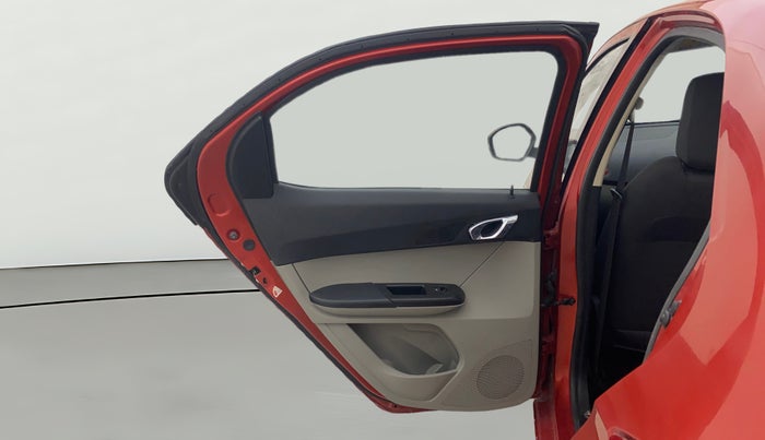 2017 Tata Tiago XZ PETROL, Petrol, Manual, 60,883 km, LHS Rear Door