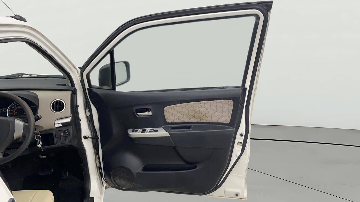 2016 Maruti Wagon R 1.0 VXI (O) AMT, Petrol, Automatic, 36,250 km, RHS Front Door