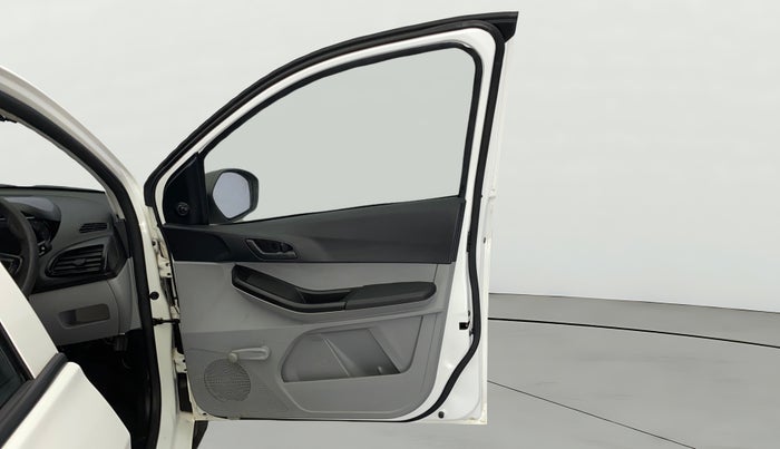 2023 Tata Tiago XE PETROL, Petrol, Manual, 8,625 km, RHS Front Door