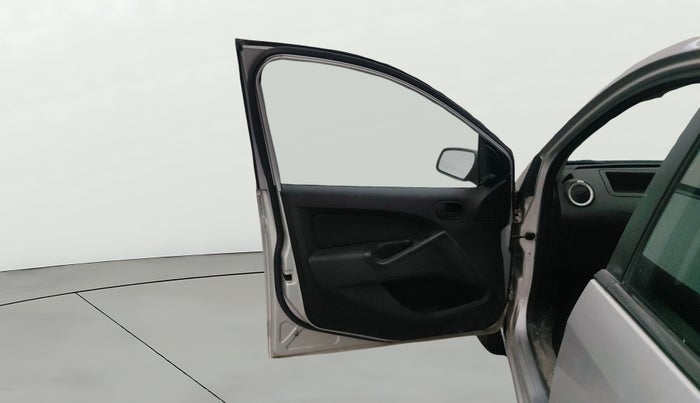 2013 Ford Figo EXI 1.2 PETROL, Petrol, Manual, 1,02,975 km, LHS Front Door