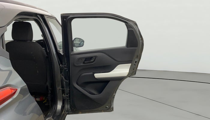 2023 Tata PUNCH ACCOMPLISHED DAZZLE SUNROOF CNG MT, CNG, Manual, 16,592 km, RHS Rear Door