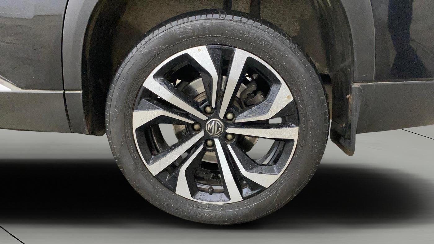 2024 MG HECTOR Select Pro 1.5 Turbo CVT , Petrol, Automatic, 23,748 km, Left Rear Wheel