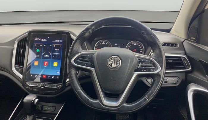 2019 MG HECTOR SMART 1.5 DCT PETROL, CNG, Automatic, 91,563 km, Steering Wheel Close Up