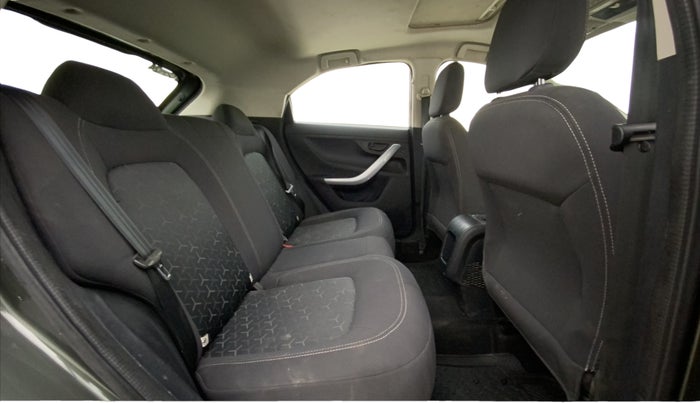 2020 Tata NEXON XMA SUNROOF PETROL, Petrol, Automatic, 56,068 km, Right Side Rear Door Cabin