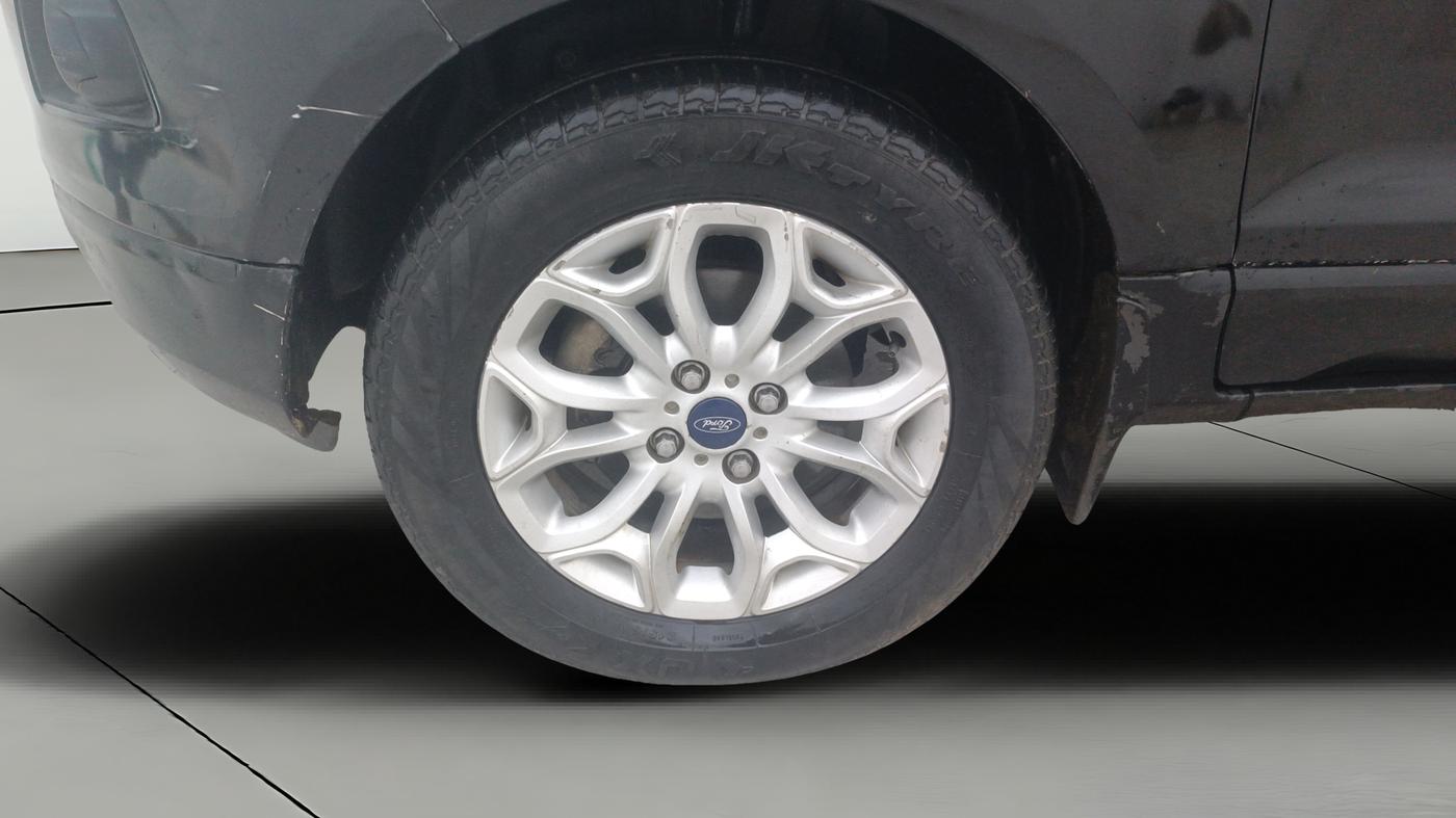 2013 Ford Ecosport TITANIUM 1.5L DIESEL, Diesel, Manual, 1,04,473 km, Left Front Wheel