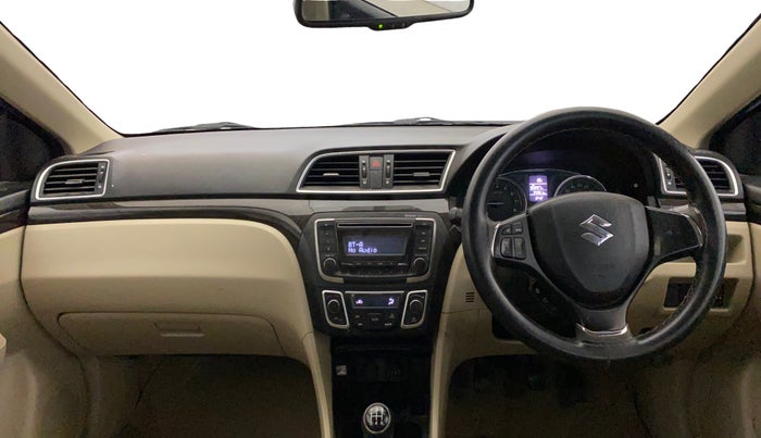 2017 Maruti Ciaz ZETA 1.4  MT PETROL, Petrol, Manual, 94,660 km, Dashboard