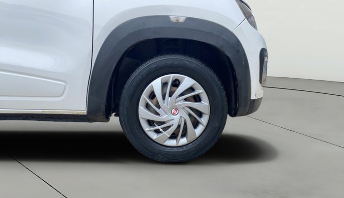 2018 Renault Kwid RXL, Petrol, Manual, 99,017 km, Right Front Wheel