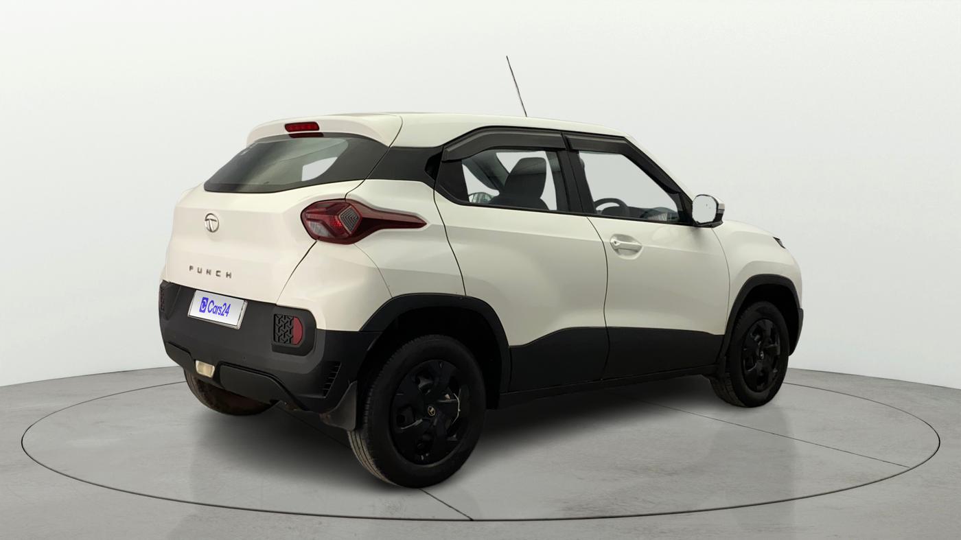 2022 Tata PUNCH ADVENTURE MT, Petrol, Manual, 43,614 km, Right Back Diagonal