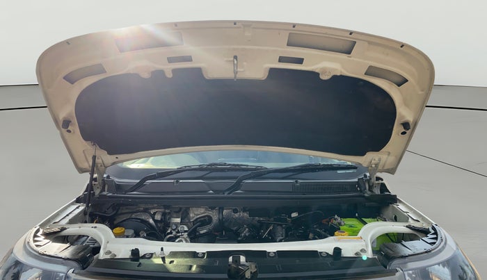 2019 Mahindra TUV300 T10, Diesel, Manual, 46,232 km, Open Bonet