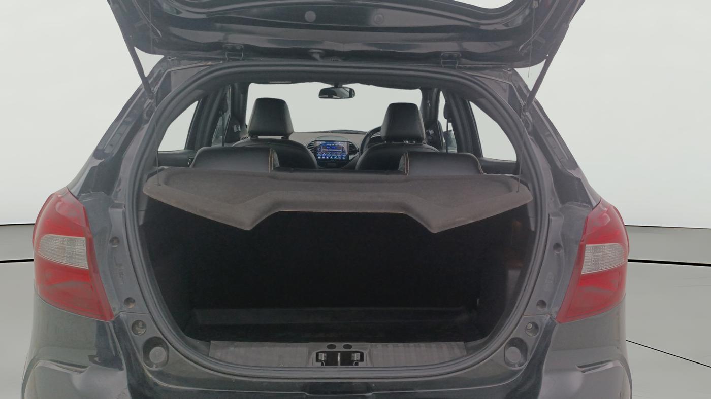 2018 Ford FREESTYLE TITANIUM 1.2 PETROL, Petrol, Manual, 66,716 km, Boot Open Zoomed View