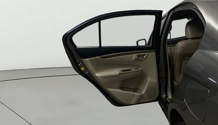 2019 Maruti Ciaz ALPHA  AT 1.5 SHVS PETROL, Petrol, Automatic, 66,179 km, LHS Rear Door