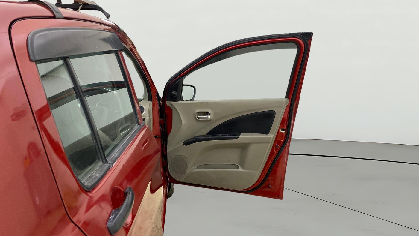 2015 Maruti Celerio VXI CNG, CNG, Manual, 59,551 km, RHS Front Door