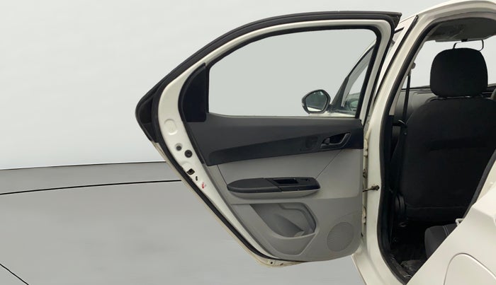 2022 Tata Tiago XT CNG, CNG, Manual, 50,251 km, LHS Rear Door