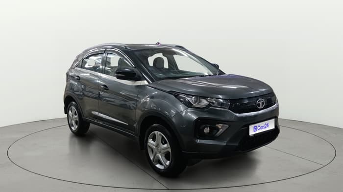 2022 Tata NEXON XM PLUS SUNROOF PETROL, Petrol, Manual, 1,02,577 km, Right Front Diagonal