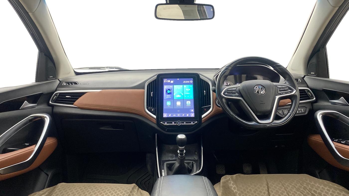 2022 MG HECTOR PLUS SELECT 2.0 DIESEL TURBO MT 7-STR, Diesel, Manual, 61,224 km, Dashboard