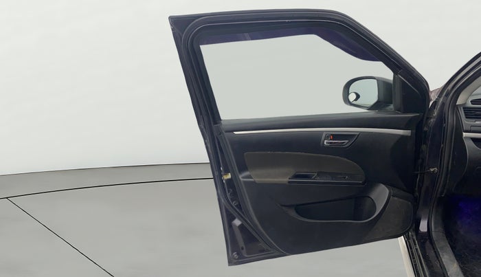 2017 Maruti Swift VXI, Petrol, Manual, 96,277 km, LHS Front Door