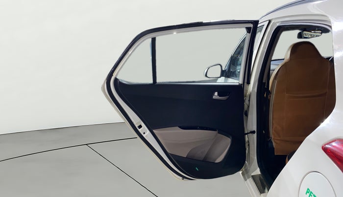 2014 Hyundai Grand i10 SPORTZ 1.2 KAPPA VTVT, Petrol, Manual, 71,054 km, LHS Rear Door