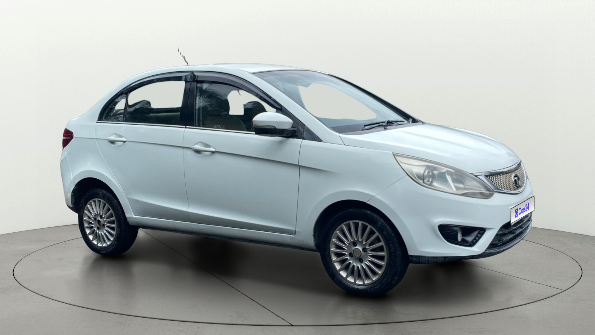 2015 Tata Zest  2014-2019 XT PETROL