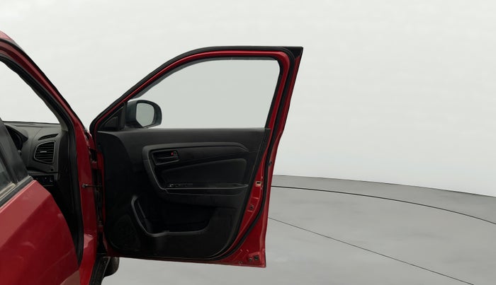 2020 Maruti Vitara Brezza VXI, Petrol, Manual, 37,328 km, RHS Front Door