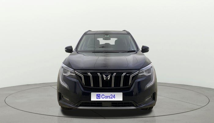 2022 Mahindra XUV700 AX 5 P AT 5 STR, Petrol, Automatic, 32,275 km, Front