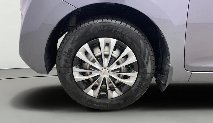 2015 Hyundai Eon D-LITE+, Petrol, Manual, 31,222 km, Left Front Wheel