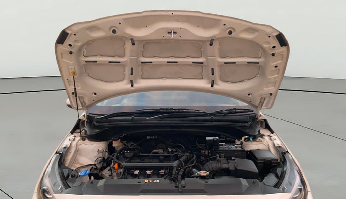 2023 Hyundai NEW I20 ASTA (O) 1.2 AT, Petrol, Automatic, 33,092 km, Open Bonet