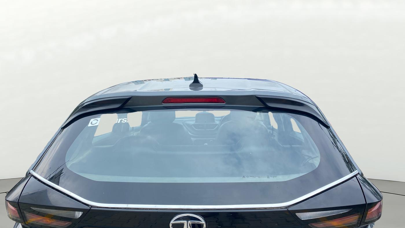 2023 Tata ALTROZ XM PLUS SUNROOF, CNG, Manual, 35,209 km, Rear Windshield