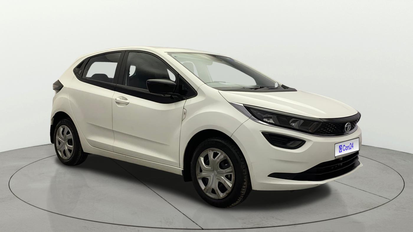 2023 Tata ALTROZ XM PLUS SUNROOF CNG, CNG, Manual, 13,117 km, Right Front Diagonal