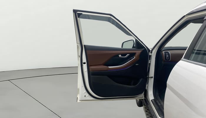 2022 Hyundai ALCAZAR PLATINUM(O) 7STR 1.5 AT, Diesel, Automatic, 45,177 km, LHS Front Door