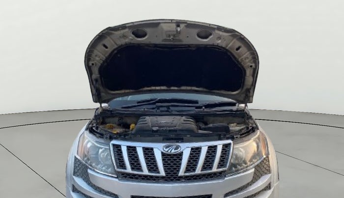 2013 Mahindra XUV500 W8, Diesel, Manual, 85,056 km, Open Bonet