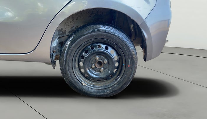 2022 Maruti Celerio VXI CNG, CNG, Manual, 1,21,824 km, Left Rear Wheel