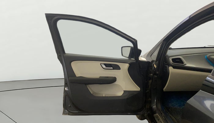 2021 Tata ALTROZ XZ PETROL, Petrol, Manual, 49,467 km, LHS Front Door