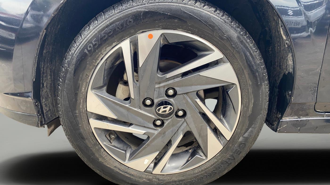 2022 Hyundai NEW I20 ASTA (O) 1.2 MT, Petrol, Manual, 41,886 km, Left Front Wheel