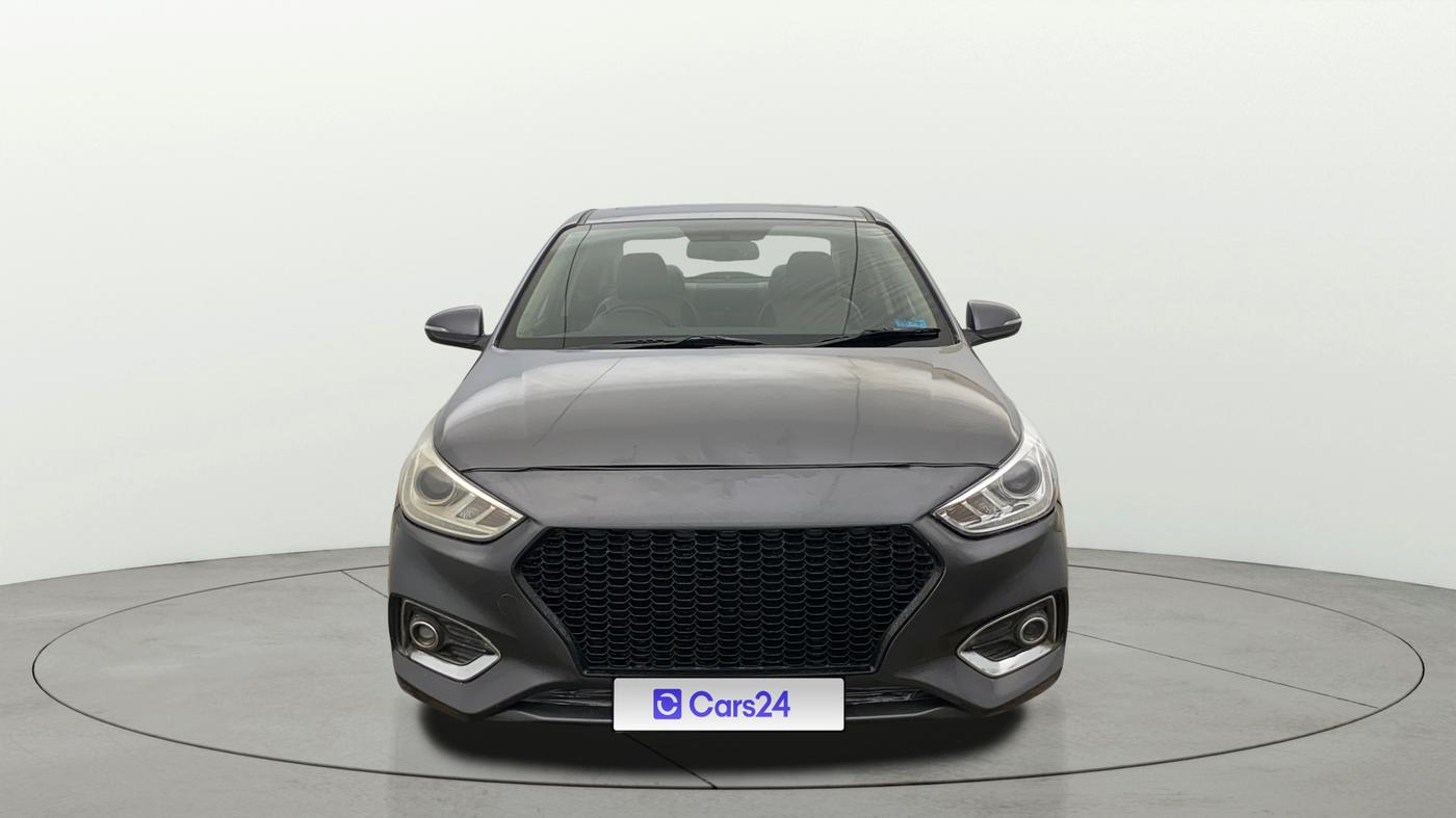 2017 Hyundai Verna 1.6 VTVT SX O, Petrol, Manual, 1,12,398 km, Front