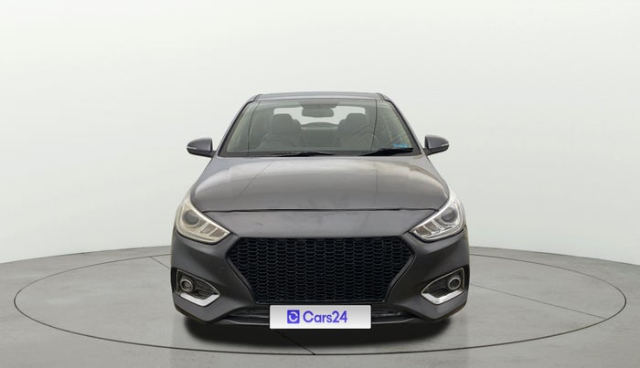 2017 Hyundai Verna 1.6 VTVT SX O, Petrol, Manual, 1,12,398 km, Front