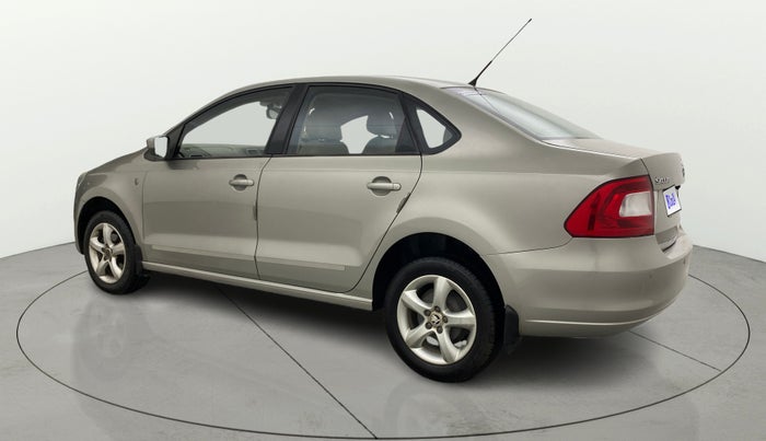 2013 Skoda Rapid ELEGANCE 1.6 MPI MT, Petrol, Manual, 76,819 km, Left Back Diagonal