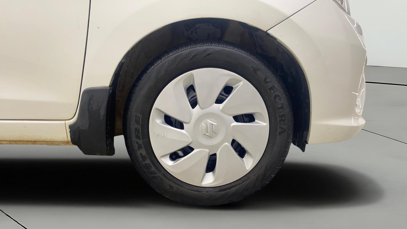 2021 Maruti Celerio ZXI AMT, CNG, Automatic, 46,231 km, Right Front Wheel
