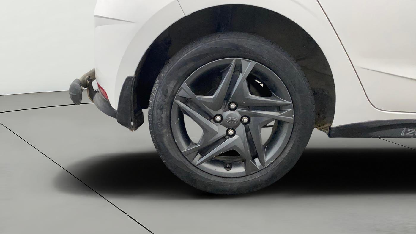 2022 Hyundai NEW I20 SPORTZ 1.2 MT, Petrol, Manual, 84,398 km, Right Rear Wheel