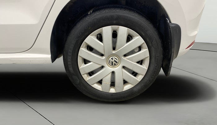 2015 Volkswagen Polo COMFORTLINE 1.2L, Petrol, Manual, 71,767 km, Left Rear Wheel