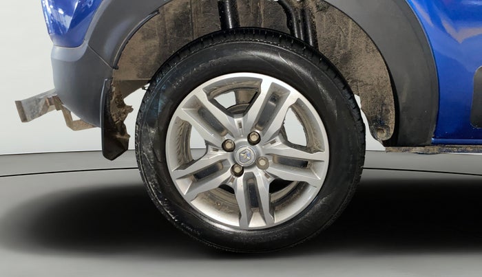 2022 Renault TRIBER RXZ, Petrol, Manual, 18,634 km, Right Rear Wheel