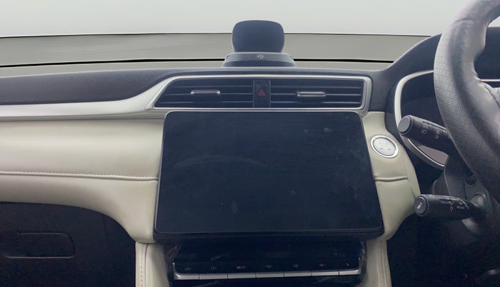 2024 MG ASTOR  Sharp Pro 1.5 MT (Ivory), Petrol, Manual, 18,404 km, Air Conditioner