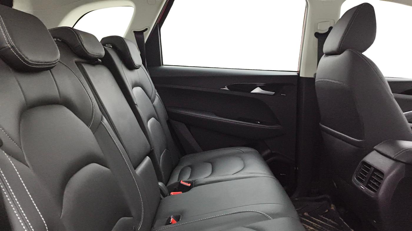 2020 MG HECTOR SHARP 1.5 DCT PETROL, Petrol, Automatic, 60,070 km, Right Side Rear Door Cabin
