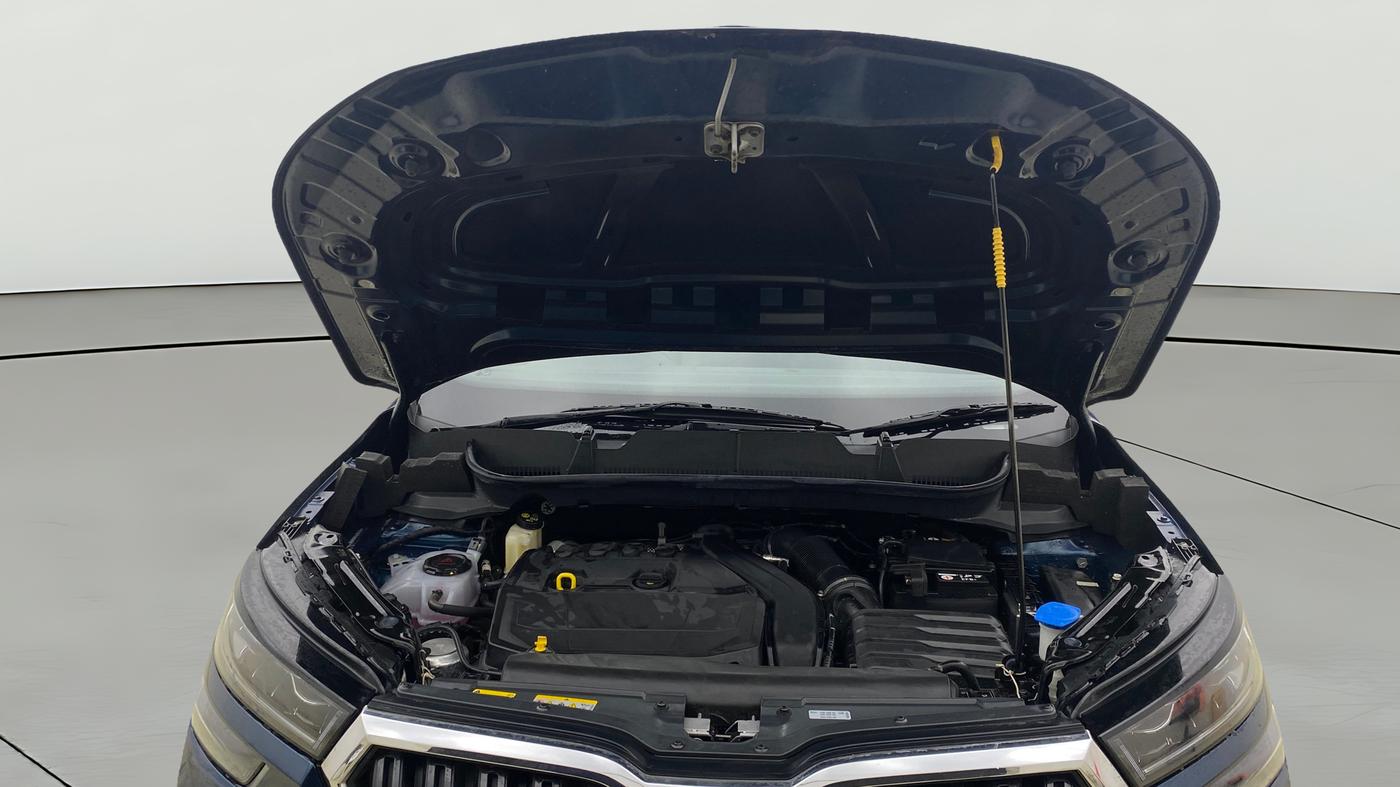 2025 Skoda KUSHAQ Prestige 1.5L TSI AT, Petrol, Automatic, 3,786 km, Open Bonet